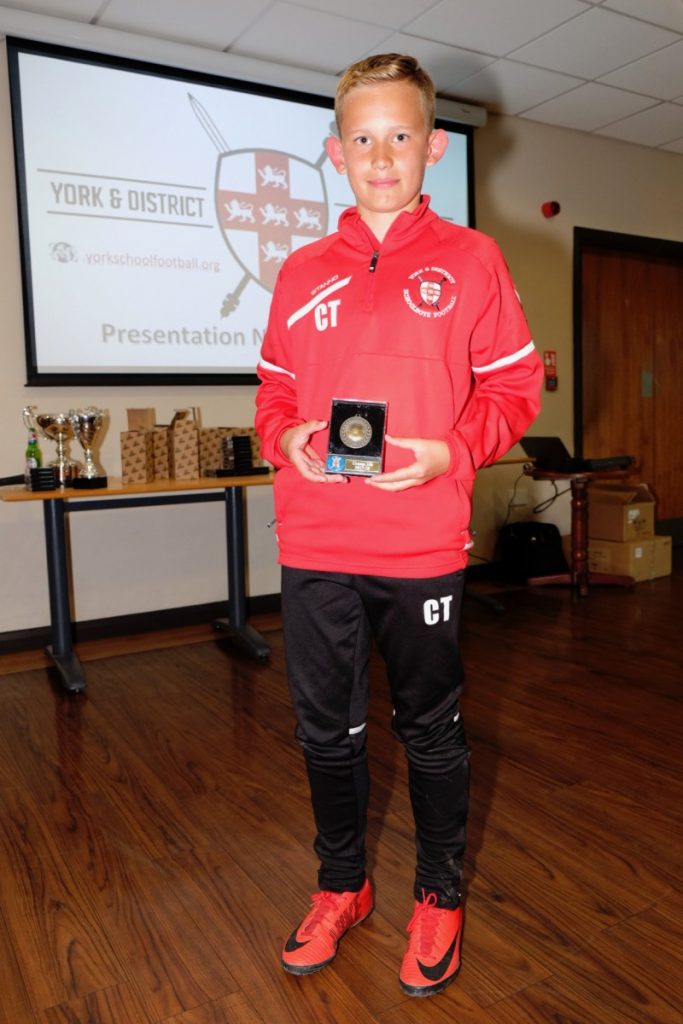 U11s Medals May 2018 (12)